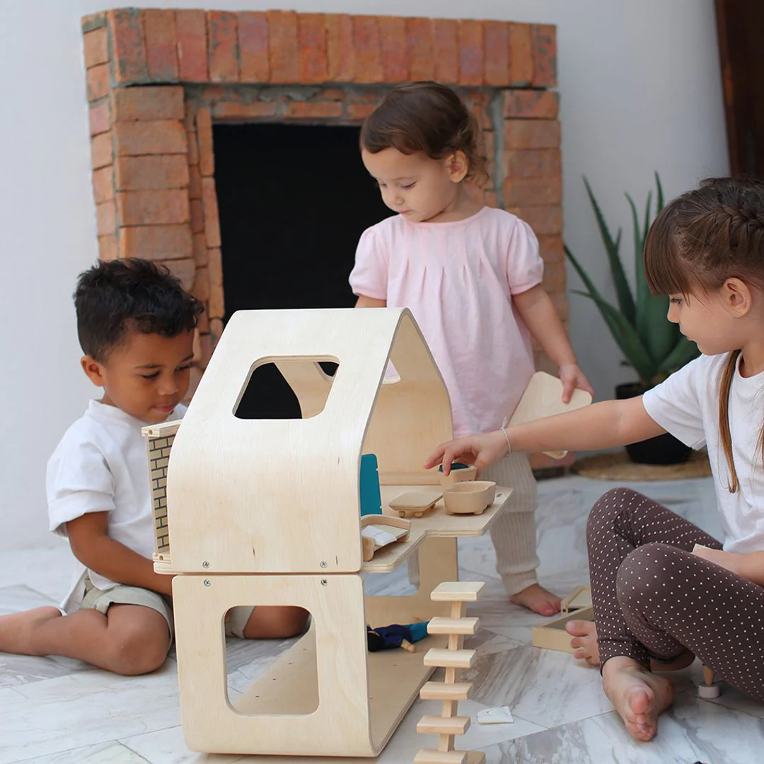 Contemporary Dollhouse - Image 4