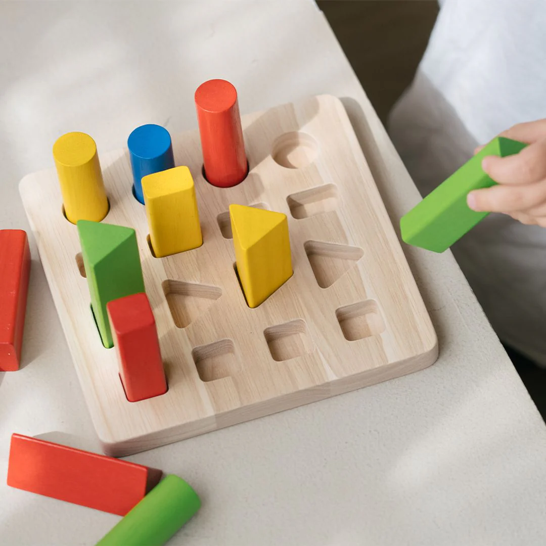 Geometric Peg Board - Image 3