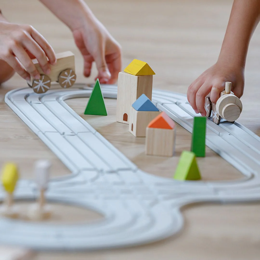 Rubber Road & Rail Set - Medium - Image 2
